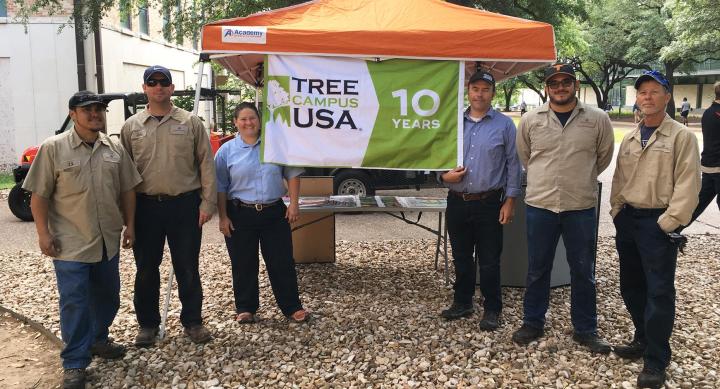 Celebrating Arbor Day at UT Austin